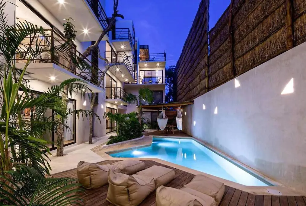 アパート Saskab 10 Lovely 2Br Ph, Minutes From The Sea & Downtown! トゥルム