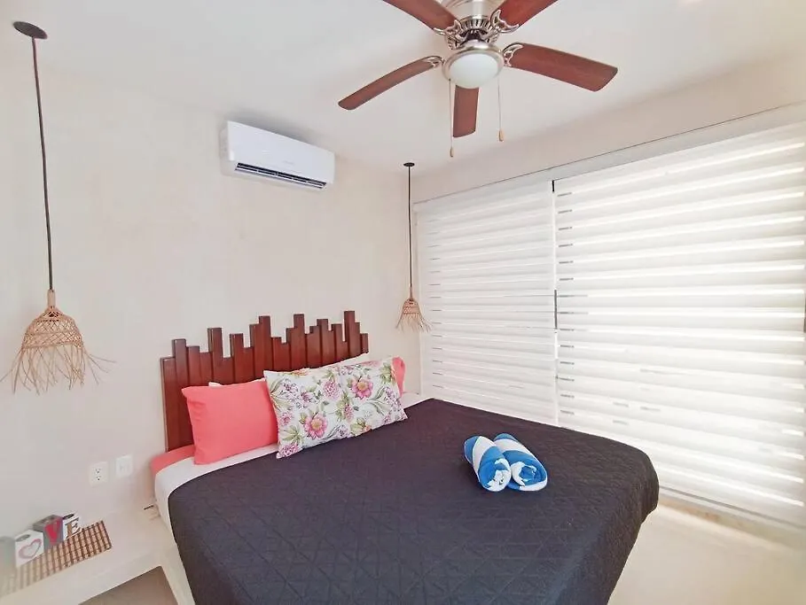 Saskab 10 Lovely 2Br Ph, Minutes From The Sea & Downtown! トゥルム アパート